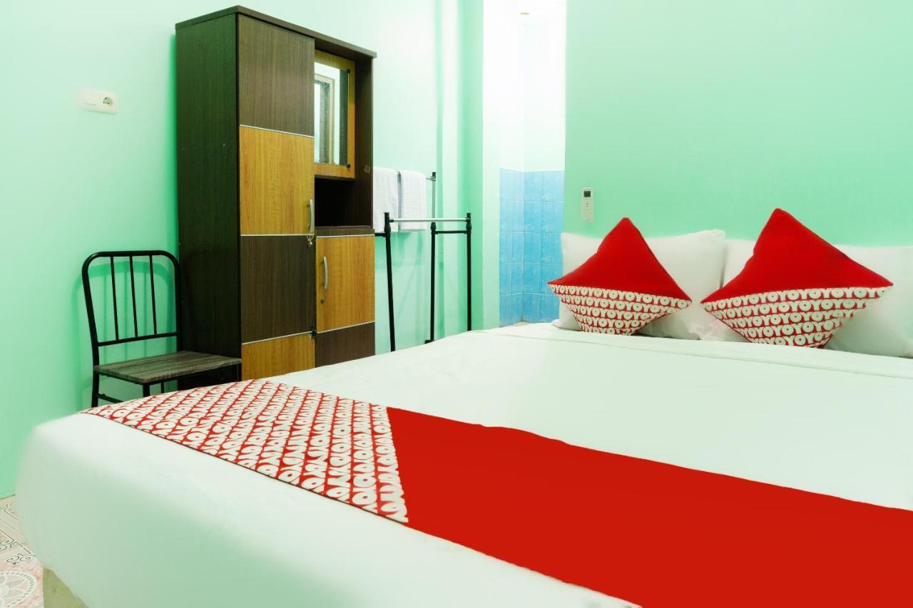 OYO 3095 Semarapura Homestay Makassar Luaran gambar