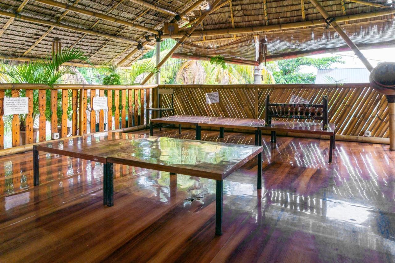 OYO 3095 Semarapura Homestay Makassar Luaran gambar