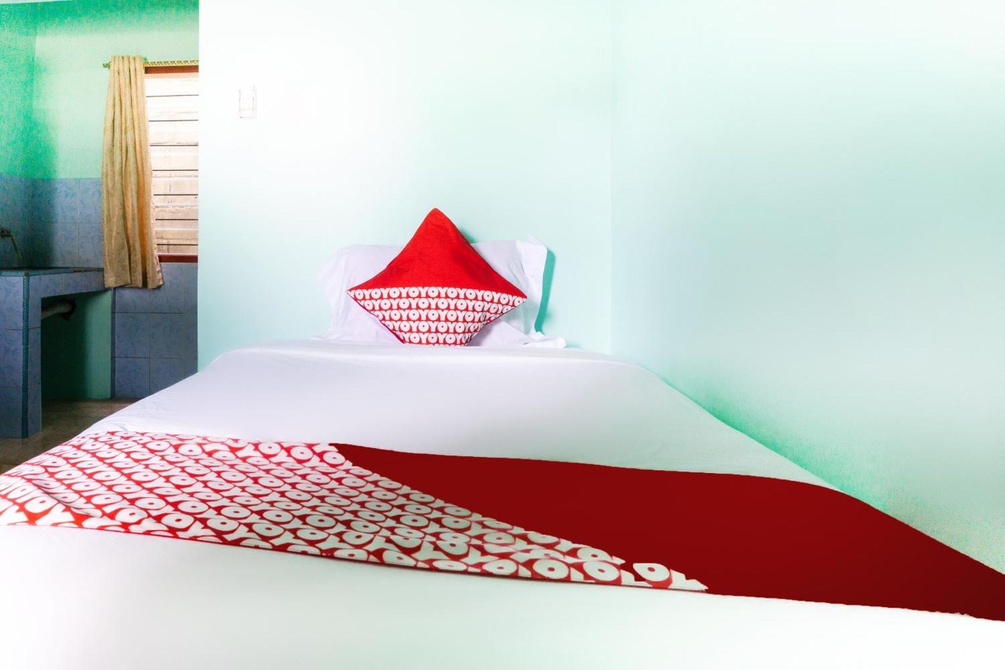 OYO 3095 Semarapura Homestay Makassar Luaran gambar